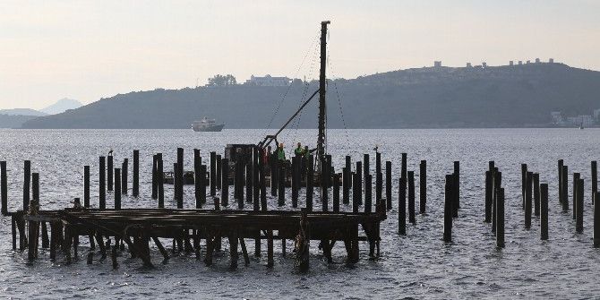 Bodrum’da İskele Sökülüyor
