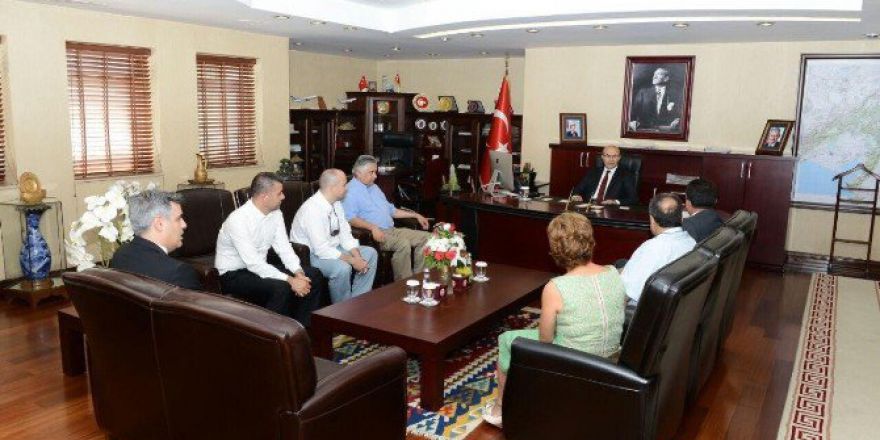 Adana Çiftçiler Birliği Yönetimi, Vali Demirtaş’ı Ziyaret Etti