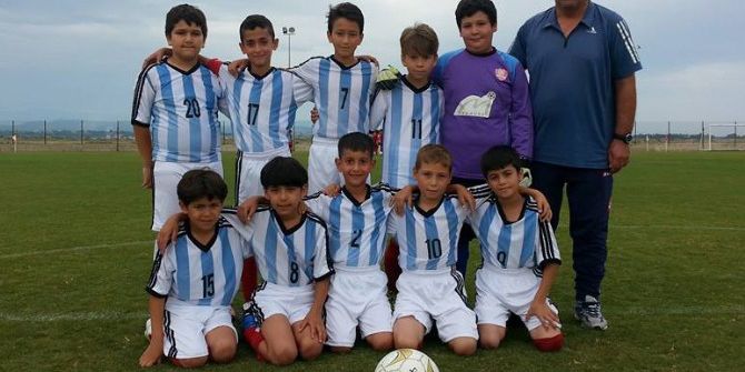 Balkondan Düşen 10 Yaşındaki Akın Yaşam Mücadelesini Kaybetti