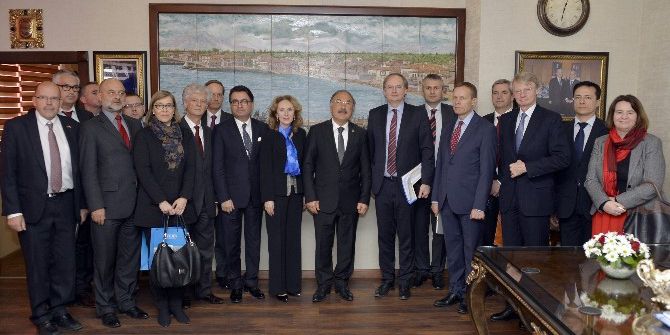 Ab Büyükelçilerinden Mersin Büyükşehir Belediyesi’ne Ziyaret