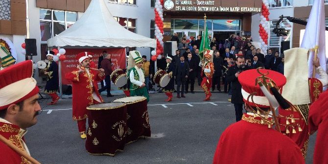 Bakan İsmet Yılmaz: “Türkiye’de 77 Bin Dersliğe İhtiyacımız Var”