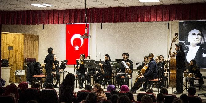 Lisede Opera Etkinliği