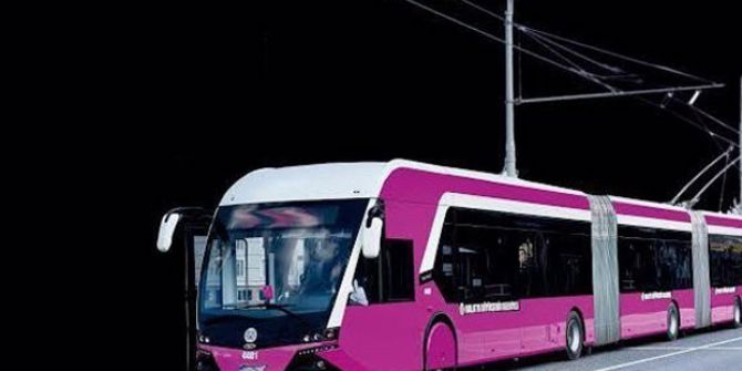 Çakır’ın ‘Pembe Trambüs’ Açıklaması Ses Getirdi