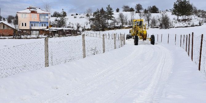 Karabük’te 28 Köy Yolu Ulaşıma Açıldı