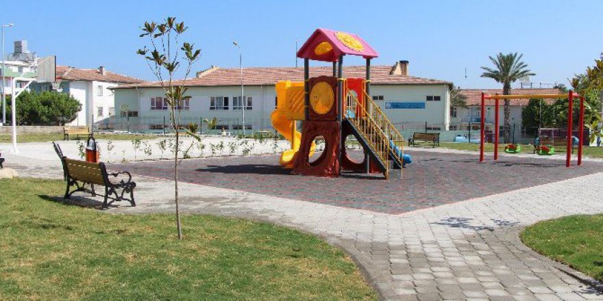 Kuşadası’nda Hacıfeyzullah Mahallesi’ne Yeni Park