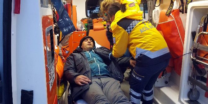 100 Mil Açıkta Gemide Bıçaklanan Kaptanı Sahil Güvenlik Kurtardı