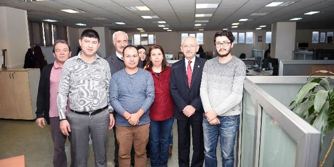 Kemal Kılıçdaroğlu Yeniçağ Gazetesini Ziyaret Ediyor