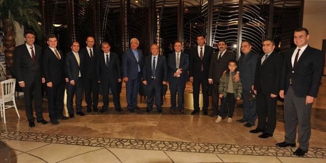 Vali’den Görev Yerleri Değişen Bürokratlara Veda Yemeği