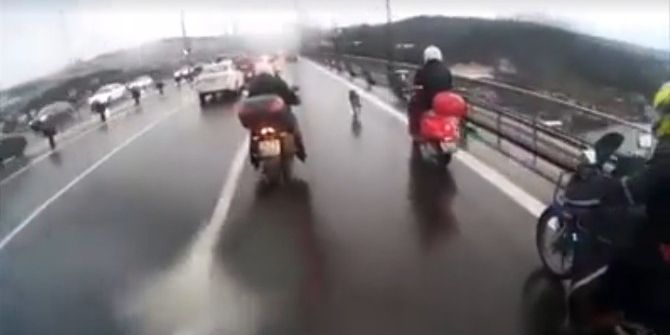 Motorculardan Örnek Davranış