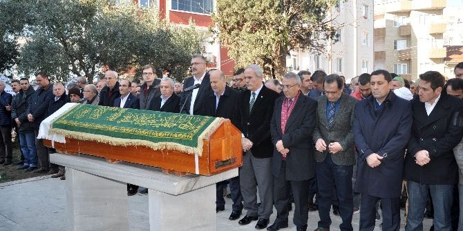 Karacabey Belediye Başkanı Özkan’dan Babasına Son Görev