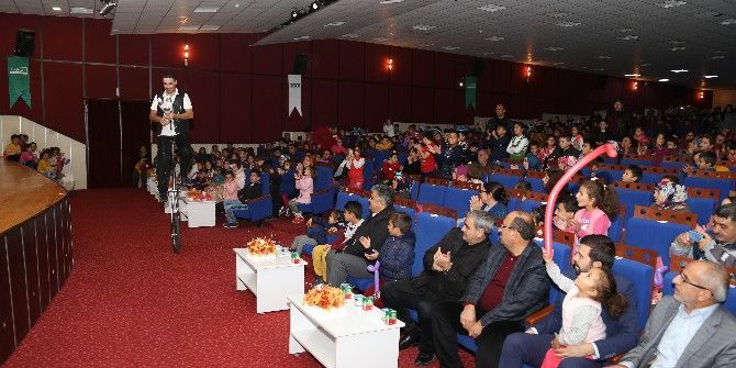 Ereğli’de Anatolia Sirki Büyüledi