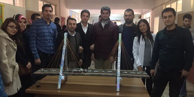 Öğrenciler Nissibi Köprüsünün Maket Açılışını Yaptı