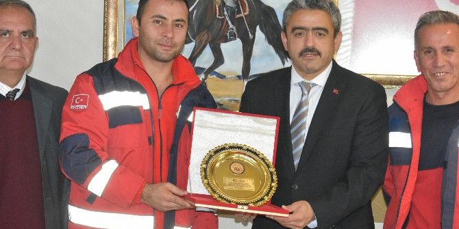 Verdiği Desteklerden Dolayı Umke’den Teşekkür Plaketi