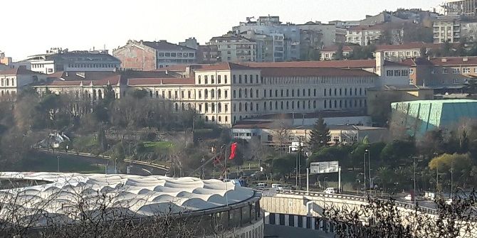 Terör Saldırısının Gerçekleştirildiği Alana Dev Türk Bayrağı Asıldı