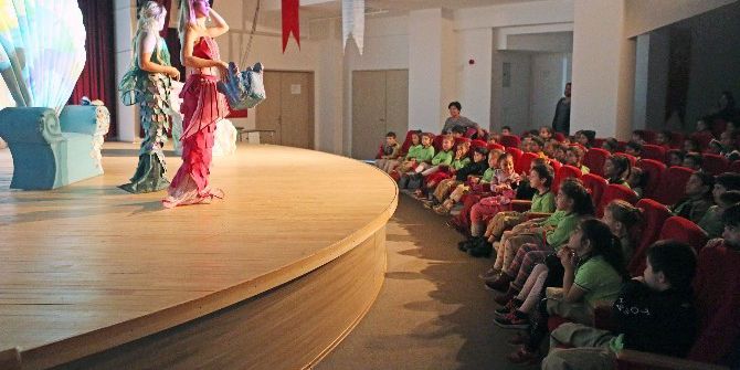 En Çok İlacı Topladılar Tiyatro Ödülü Kazandılar