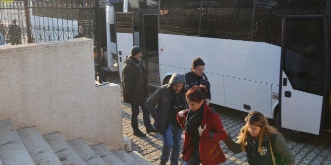 Artuklu Belediye Başkanı Irmak Adliyeye Sevk Edildi