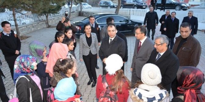 Vali Toprak’tan Belediye Başkanı Eşer’e Teşekkür