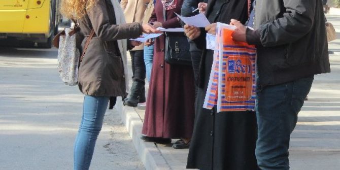 Anadolu Realist Gençlik Hareket Derneği Hadis Dağıttı