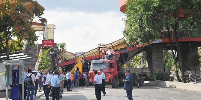 Üst Geçitler Hesapsız Sürücülerin Kurbanı