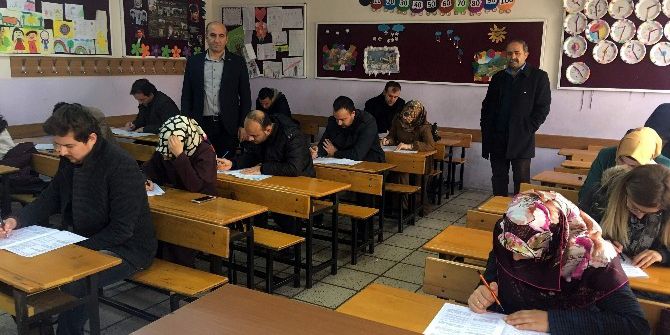 Eğitim Bir-sen Aday Öğretmenleri Sınava Tabi Tuttu