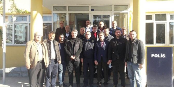 Başkan Alemdar Serdivan İlçe Emniyet Müdürüne Taziye Ziyareti