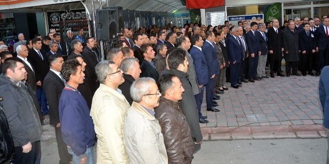 Aski Mesaiye Şehitler İçin Saygı Duruşuyla Başladı