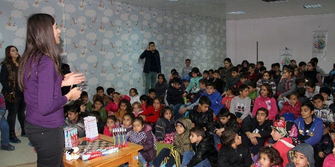 Öğrencilere Ağız Ve Diş Sağlığı Semineri