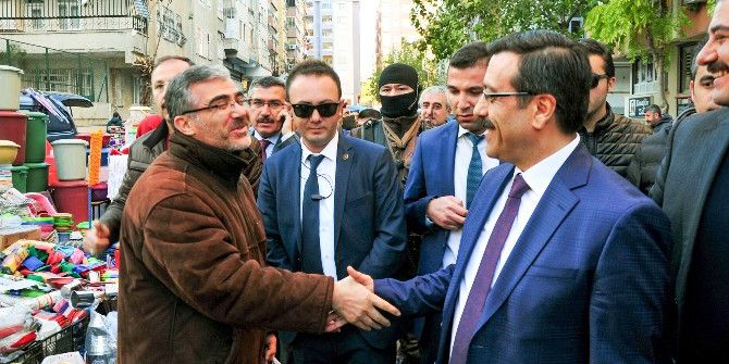 Kayyum Esnafın Sorunlarını Dinledi