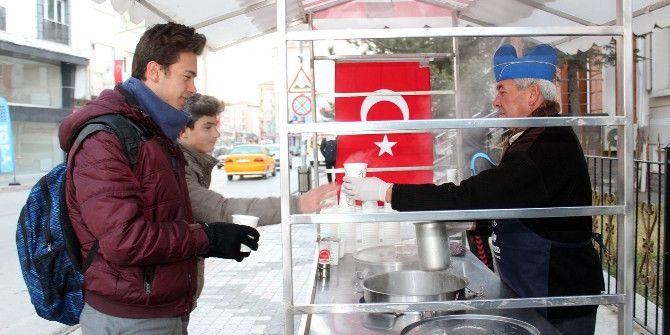 Sungurlu Belediyesi’nin Çorba İkramı Taktir Topluyor