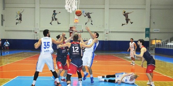 Nilüferli Basketbolcular Galibiyete Doymuyor
