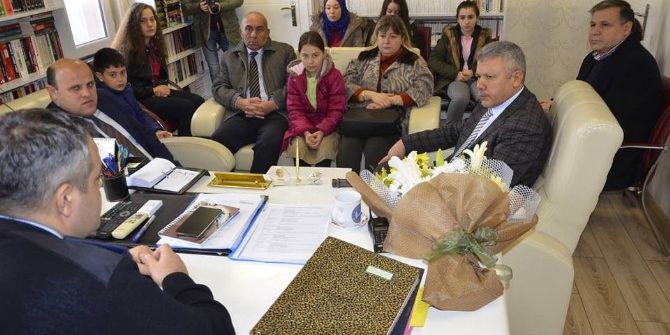 Öğretmen Ve Öğrencilerden Anlamlı Ziyaret