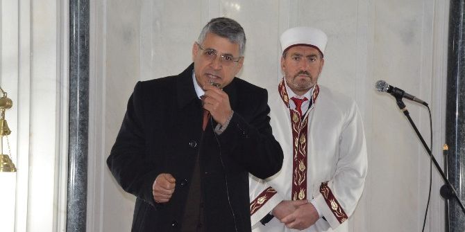 İstanbul Şehitleri İçin Gıyabi Cenaze Namazı