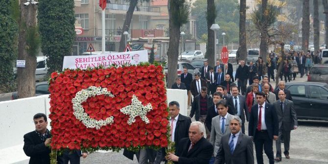 Eğitimcilerden ’Polis’e Taziye Ziyareti