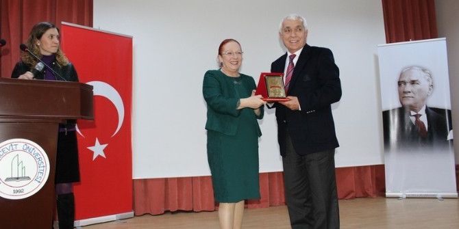 Beü’de “İçimizden Biri Atatürk” Konulu Konferans Verildi