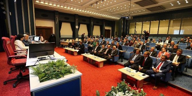 Büyükşehir’den Teröre Bildirili Tepki