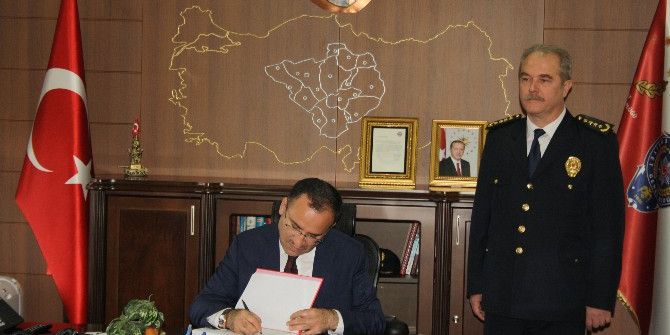 Bozdağ: “Hiçbir Terör Saldırısı Türkiye’nin Terörle Mücadele Azmini Kıramayacaktır”