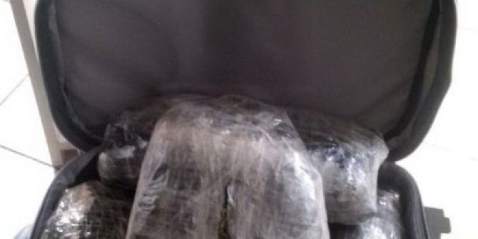 Uşakta 5 Kilo 395 Gram Esrar Ele Geçirildi