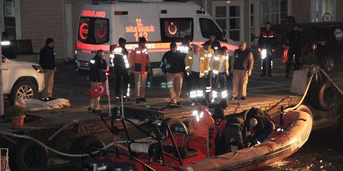 Kız Kulesi Açıklarında Ceset Bulundu