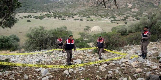 Datça’da Tarihi Eser Kaçakçıları Jandarmaya Suçüstü Yakalandı