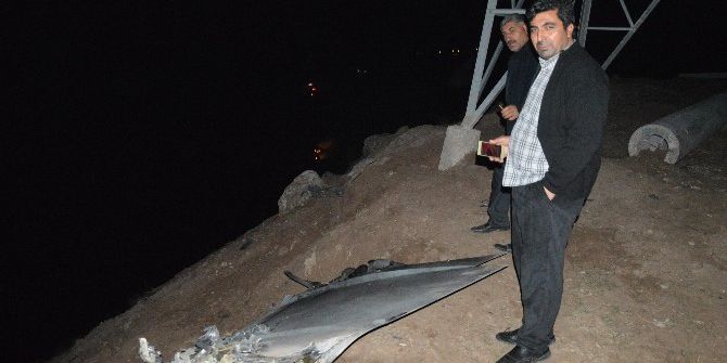 Düşen Uçaktaki Pilotun Yardımına Koşan Köylü İha’ya Konuştu