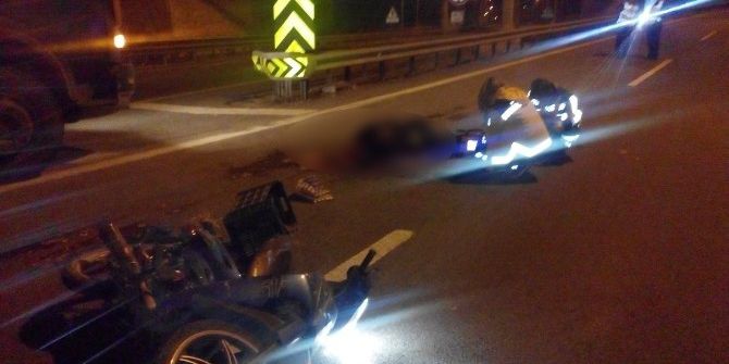 Tırın Çarptığı Motosikletli Öldü