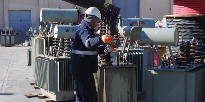 Aşırı Yüke Dayanamayan 84 Elektrik Trafosu Yandı