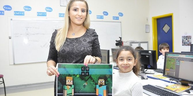Bilişim Dünyasını Keşfeden Gkv’liler Kodlamalarıyla Dikkat Çekti