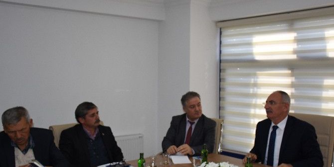 Başkan Kale Muhtarlarla Bir Araya Geldi