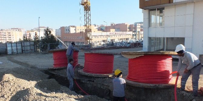 Batman Bölge Hastanesi’ne Alternatif Enerji Hatı