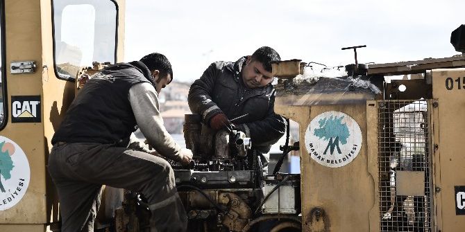 Mamak Belediyesi Kendi Söküğünü Kendi Dikiyor