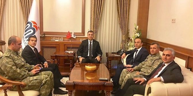 Vali Erin’den Vali Toprak’a Ziyaret