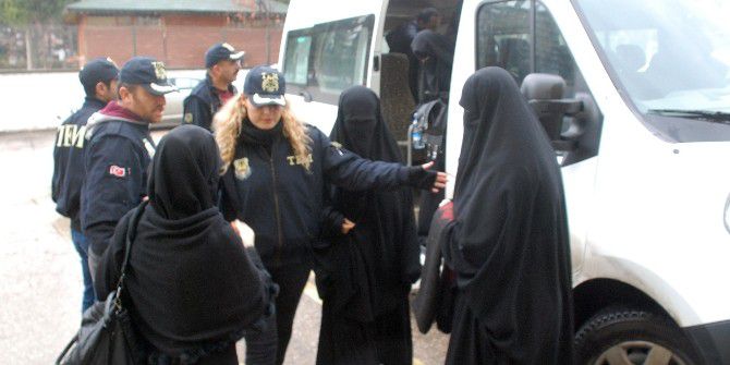 Tokat Merkezli 6 İlde Deaş Operasyonunda 9 Şüpheli Adliyeye Sevk Edildi