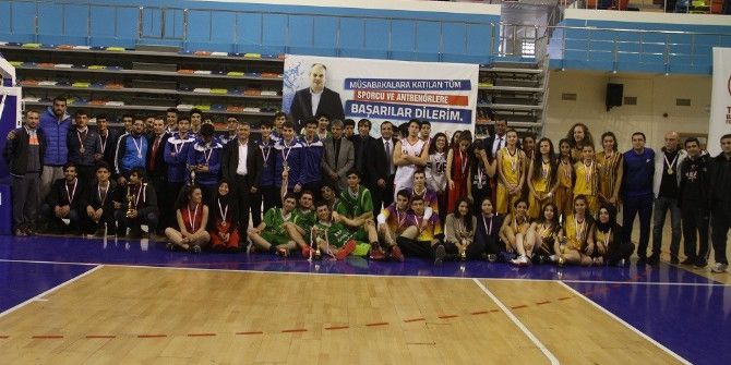 Basketbol Gençler A Müsabakaları Sona Erdi