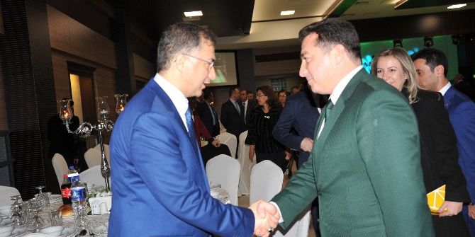 Kaymakam Köksal Şakalar’a Veda Yemeği